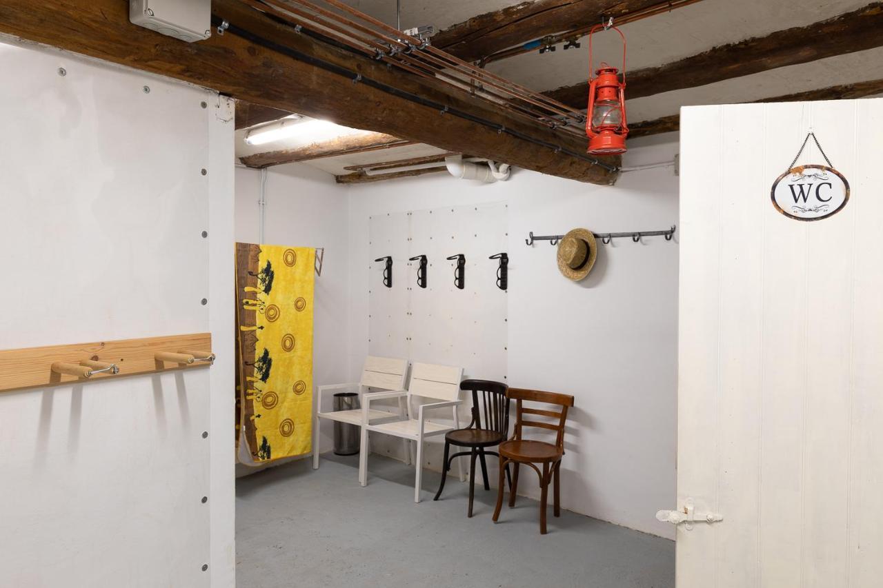 ビエスカス Cirjuana, Casa En El Centro Con Agradable Jardin Y Barbacoa By Pirineos 360ヴィラ エクステリア 写真