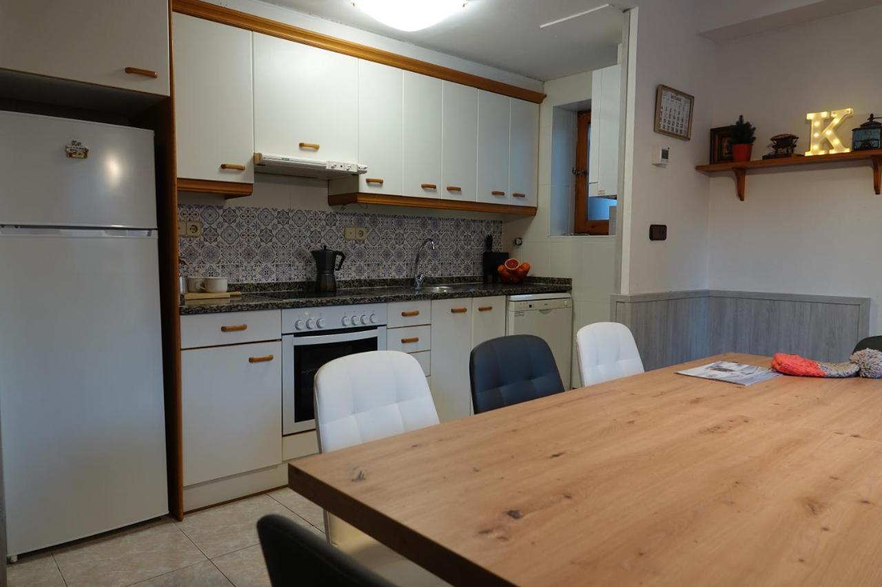 ビエスカス Cirjuana, Casa En El Centro Con Agradable Jardin Y Barbacoa By Pirineos 360ヴィラ エクステリア 写真